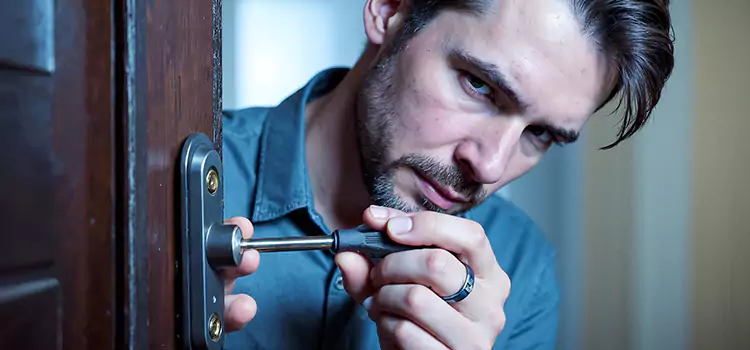 Eviction Locksmith Thompson