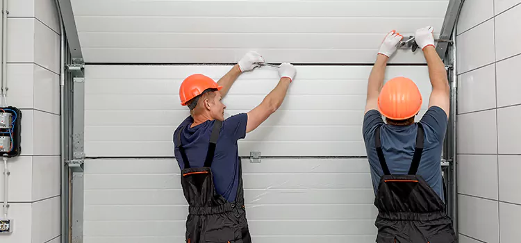 Choose Us for Your Garage Door Needs in Thompson