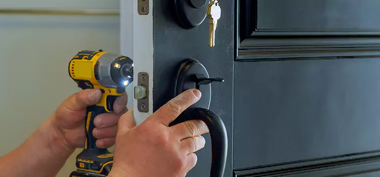 Commercial Door Lock Installation Thompson