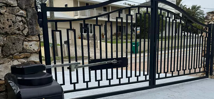 Swing Gate Opener with Keypad Thompson