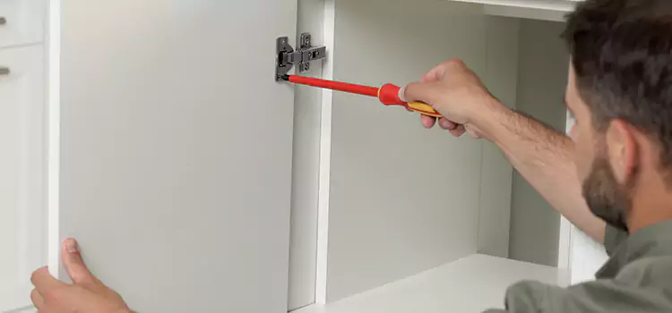 Screen Door Hinge Repair Thompson